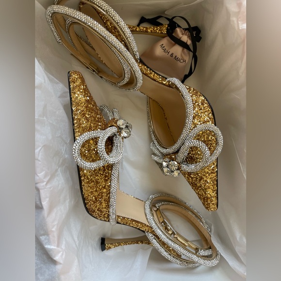 Mach & Mach Double Bow Pointed Toe Pump Gold New Authentic.  No dust bag - Picture 7 of 16